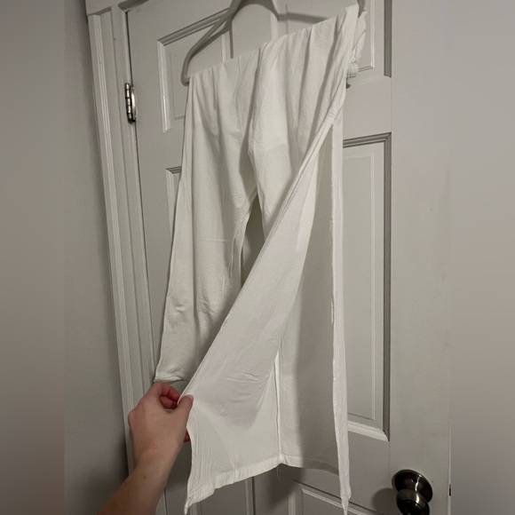 FANCYINN 2 Piece Deep V Neck Crop Top Side Slit Drawstring Wide Leg Pants Set - Picture 11 of 12